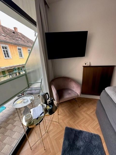 Pension Columbia Inkl. Fruehstueck Im Zentraum Bad Gleichenberg Buitenkant foto